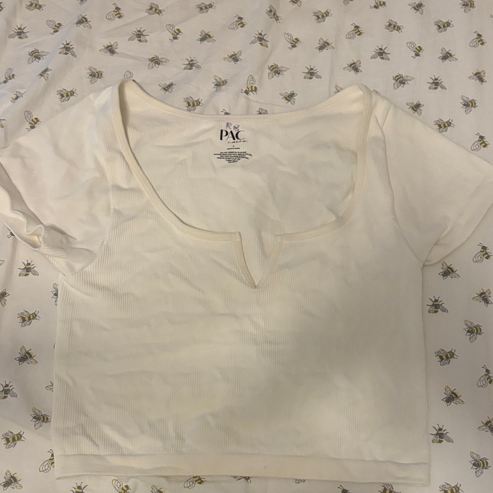 PACSUN Cream Cropped Top